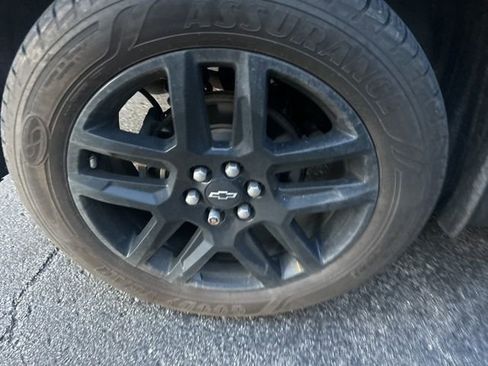 Used 2019 Chevrolet Traverse LT image 7