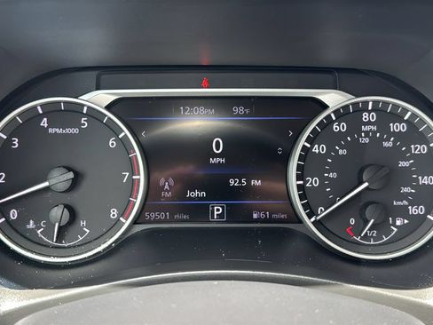 Used 2024 Nissan Sentra SV FWD image 28
