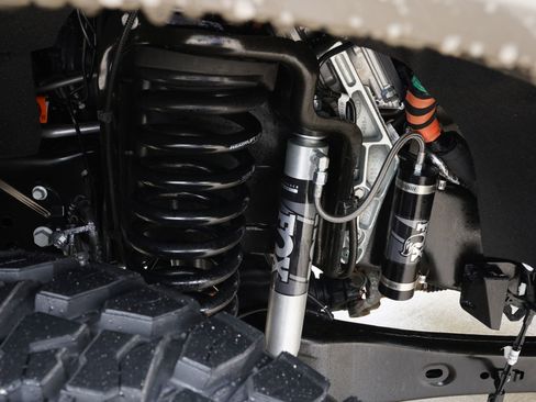 Used 2026 Ford F450 Platinum w/ Platinum Plus Package image 32