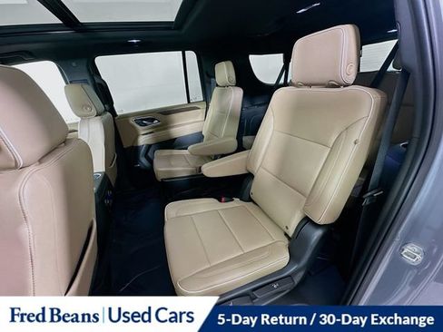 Used 2023 Chevrolet Suburban Premier w/ Premium Package AWD/4WD image 33