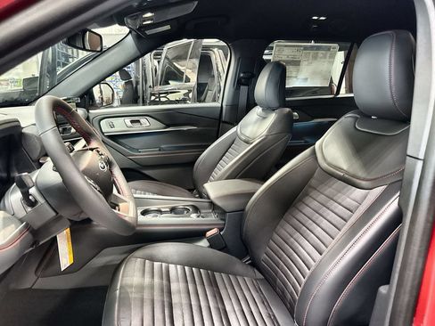 New 2026 Ford Explorer ST-Line w/ ST-Line Street Pack RWD image 12