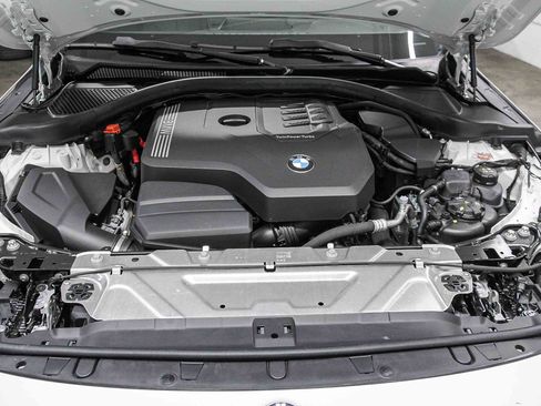 Used 2023 BMW 230i Coupe w/ Convenience Package image 27