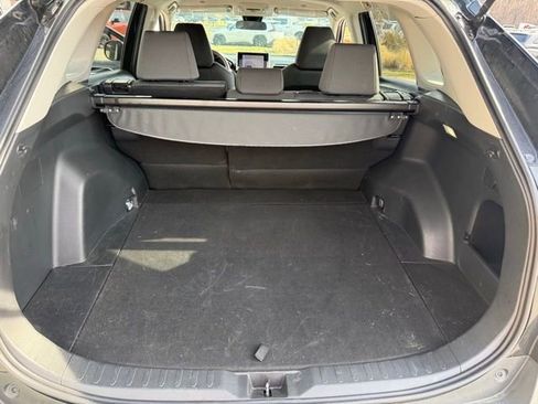 Used 2025 Toyota RAV4 XLE image 27