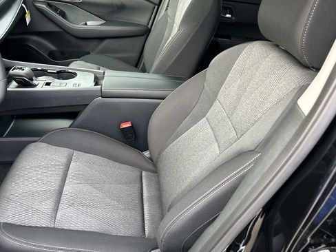 New 2026 Nissan Rogue SV FWD image 15