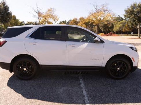 Used 2023 Chevrolet Equinox LT w/ LPO, Floor Liner Package image 2