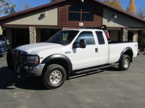 Used 2001 Ford F250 XL image 2