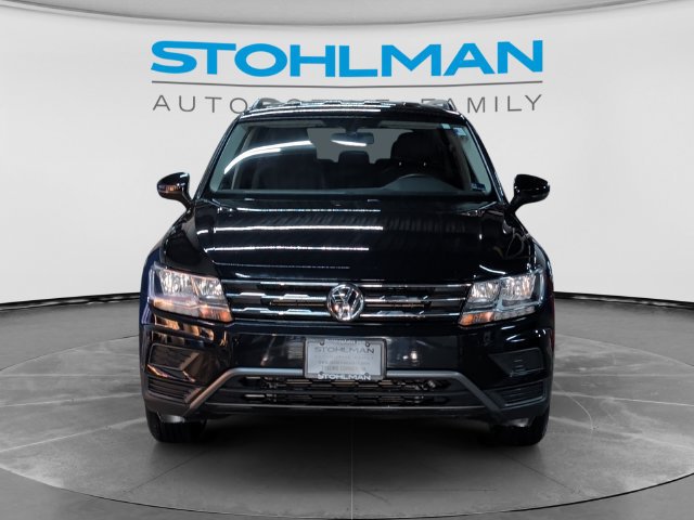 Used 2020 Volkswagen Tiguan SE FWD image 2
