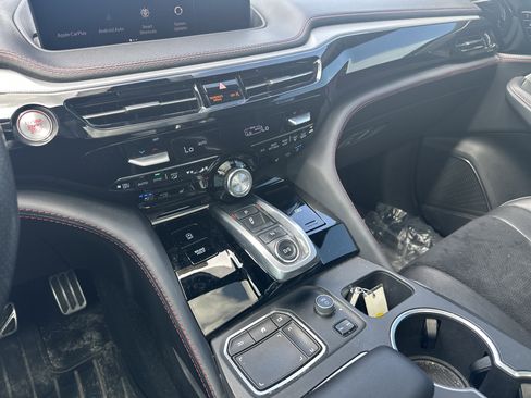 Used 2022 Acura MDX Type S image 31