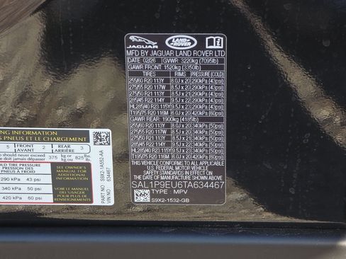 New 2026 Land Rover Range Rover Sport SE AWD/4WD image 37