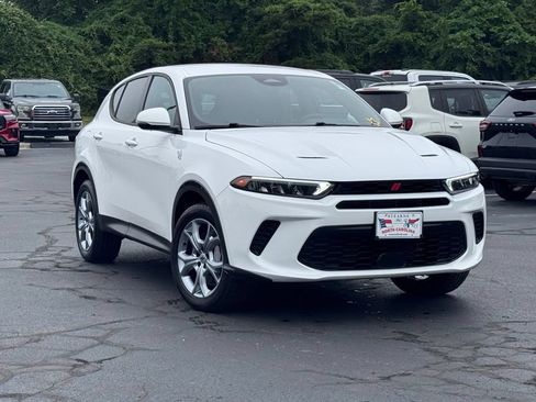 Used 2024 Dodge Hornet R/T AWD/4WD image 1