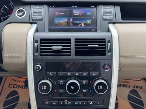 Used 2016 Land Rover Discovery Sport HSE image 21