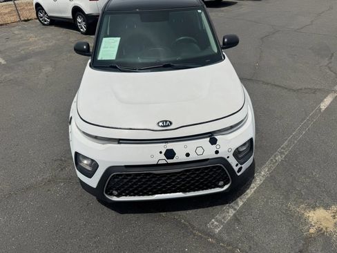 Used 2021 Kia Soul LX FWD image 17