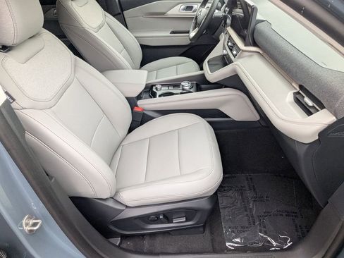 New 2026 Ford Explorer Active AWD/4WD image 30