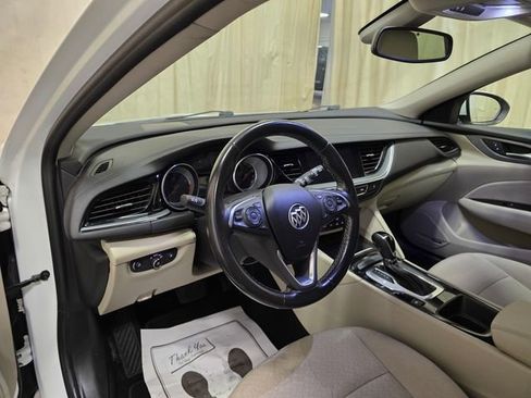 Used 2018 Buick Regal Preferred w/ Sights and Sounds Package image 15