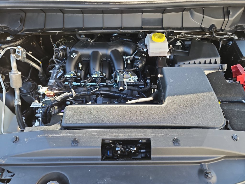 Used 2025 Nissan Pathfinder SL w/ SL Premium Package FWD image 39