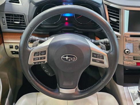 Used 2014 Subaru Outback 2.5i Limited AWD/4WD image 19