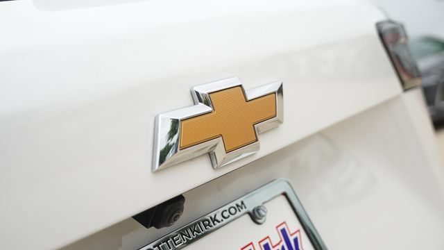 Used 2026 Chevrolet Equinox LT FWD image 12