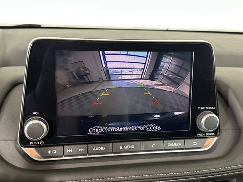 Certified 2024 Nissan Rogue SV image 20