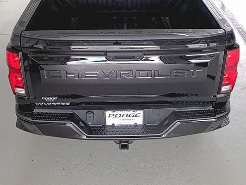 Used 2023 Chevrolet Colorado Z71 w/ Z71 Convenience Package 2 image 12