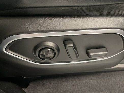 Used 2024 Jeep Wagoneer L Series II w/ Flexible Seating Group image 32