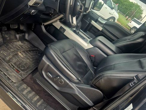 Used 2015 Ford F150 Lariat image 9