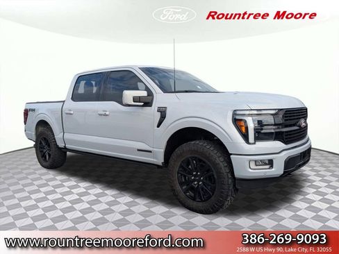 Used 2025 Ford F150 Platinum w/ Equipment Group 702A High image 1