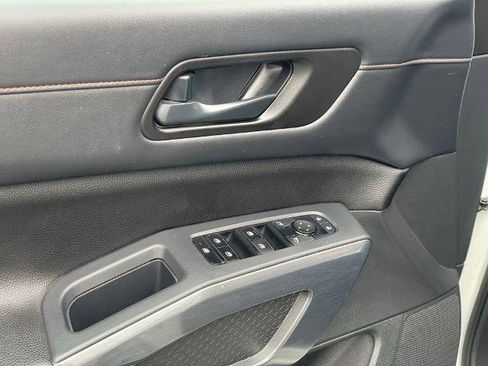 Certified 2023 Nissan Pathfinder Rock Creek image 12