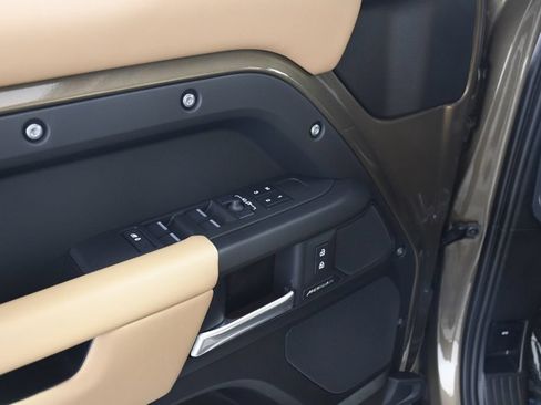 New 2026 Land Rover Defender 130 S AWD/4WD image 15