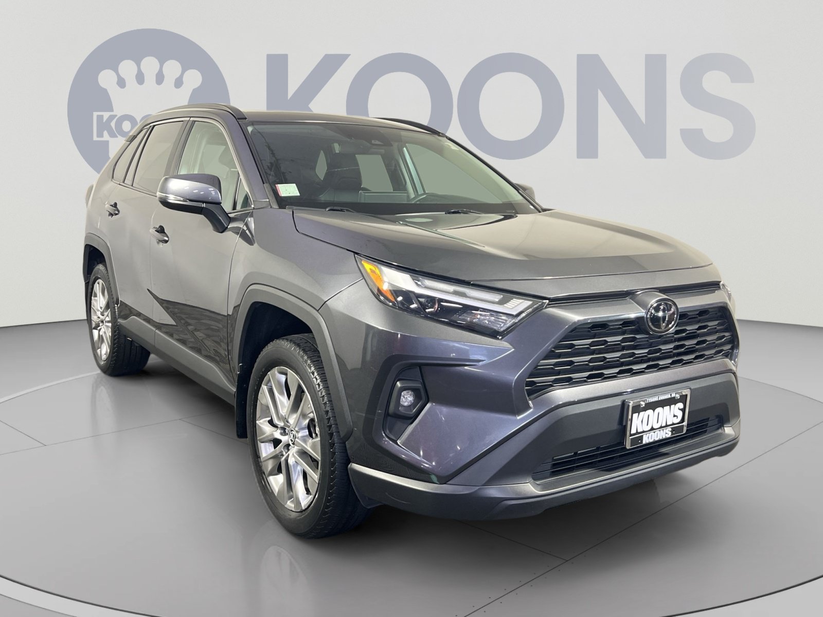 Used 2023 Toyota RAV4 XLE Premium AWD/4WD image 10