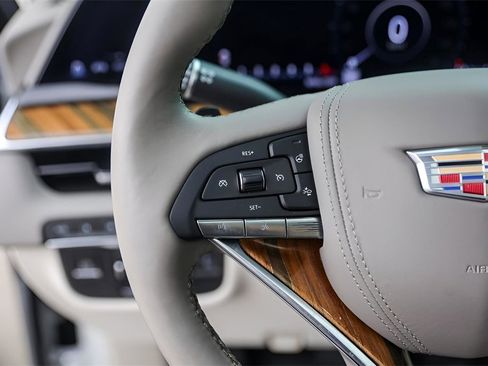 Certified 2023 Cadillac Escalade ESV Premium Luxury Platinum image 14