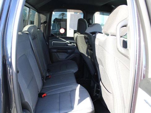 Certified 2021 RAM 1500 Big Horn w/ Trailer Tow Group image 15