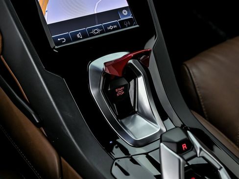 Used 2020 Lamborghini Huracan EVO image 38