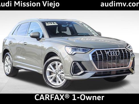 Certified 2025 Audi Q3 2.0T Premium w/ Convenience Package AWD/4WD image 1