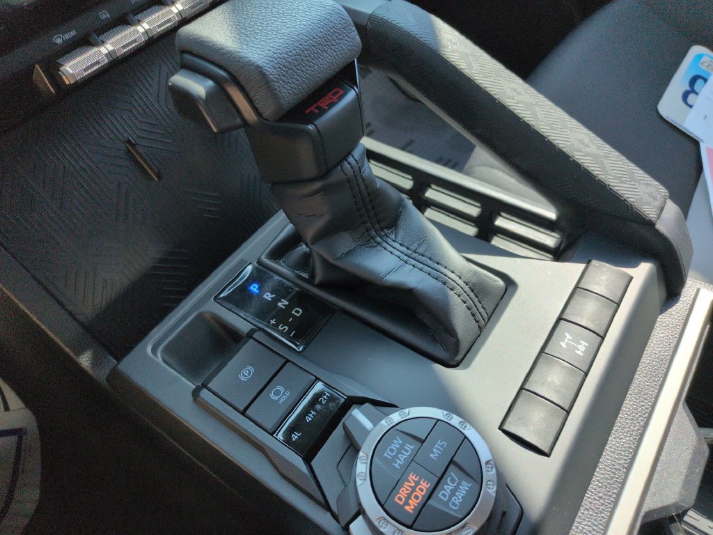 Used 2026 Toyota Tacoma TRD Off-Road AWD/4WD image 24