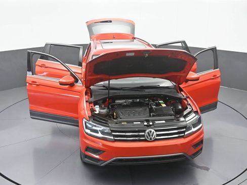 Used 2019 Volkswagen Tiguan SE w/ Panoramic Sunroof Package FWD image 64