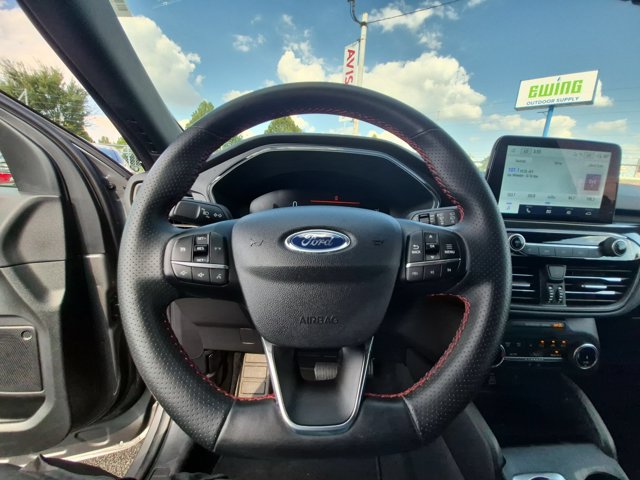Used 2025 Ford Escape ST-Line AWD/4WD image 22