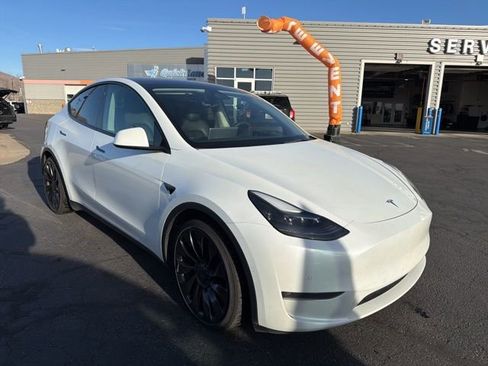Used 2022 Tesla Model Y Performance AWD/4WD image 7