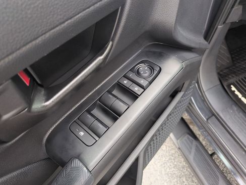 Certified 2025 Toyota Tacoma SR5 image 11