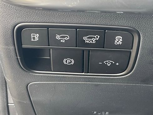 New 2026 Hyundai Ioniq 9 SE image 29