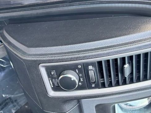 Used 2013 RAM 2500 Tradesman w/ Chrome Appearance Group image 14