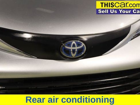 Used 2021 Toyota Sienna LE FWD image 14