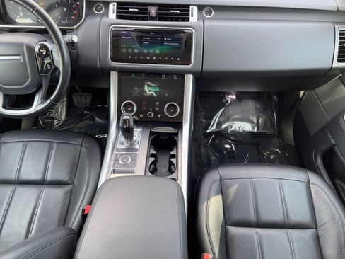 Used 2020 Land Rover Range Rover Sport SE image 14