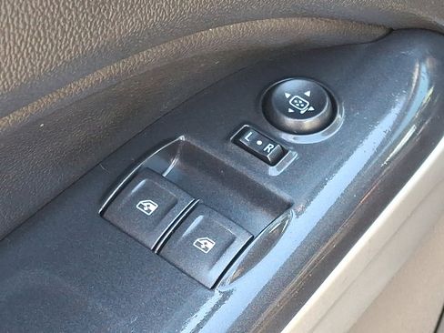 Used 2015 Chevrolet Colorado LT w/ LT Convenience Package AWD/4WD image 14