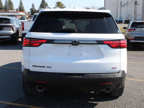 Used 2023 Chevrolet Traverse RS w/ LPO, Floor Liner Package image 6