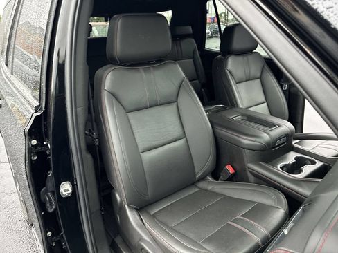 Used 2022 Chevrolet Tahoe RST w/ Luxury Package AWD/4WD image 22