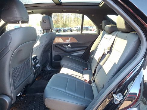 Used 2026 Mercedes-Benz GLE 350 4MATIC image 11