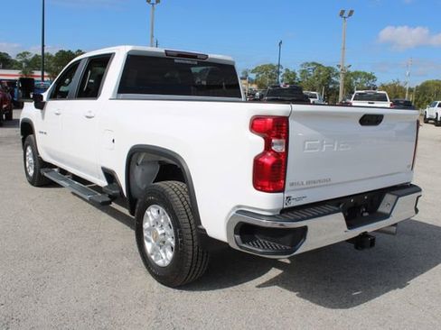 Used 2023 Chevrolet Silverado 2500 LT image 8