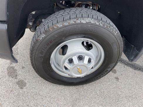 Used 2024 Chevrolet Silverado 3500 W/T w/ WT Convenience Package image 29