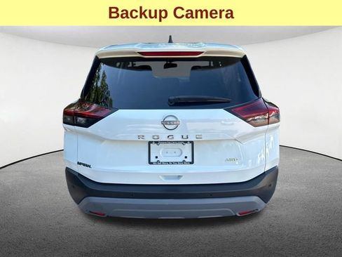 Used 2023 Nissan Rogue S AWD/4WD image 9