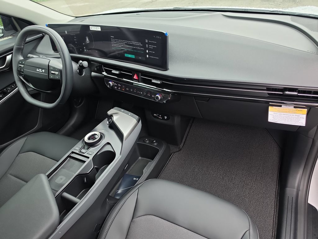 New 2026 Kia EV6 Light RWD image 11